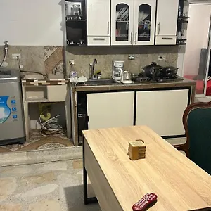 https://come-to-me.cali-hotels.com